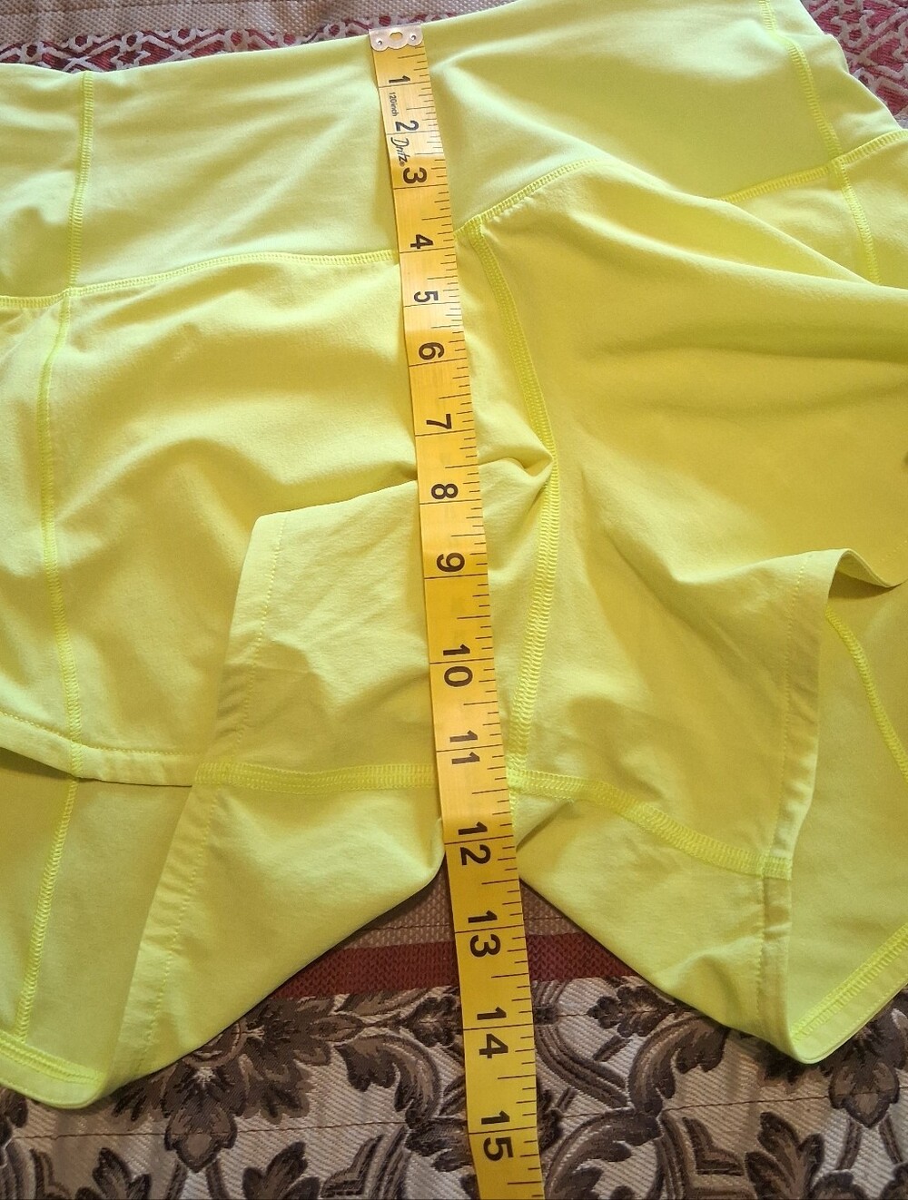 lululemon athletica Speed Up Waistband Short Neon Yellow 4" Gym Run Sz2 - Picture 10 of 16